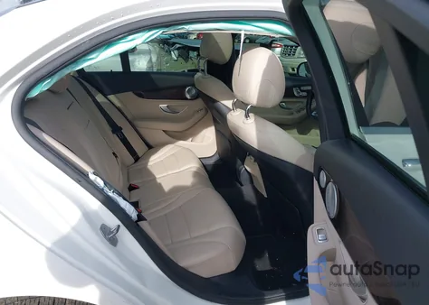 2017 Mercedes-Benz C 300 4Matic from USA, damaged, VIN 55SWF4KB3HU221277